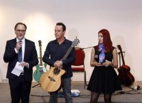 Человек-оркестр из Франции  представил в Баку синтез гитары и тара (ВИДЕО, ФОТО)