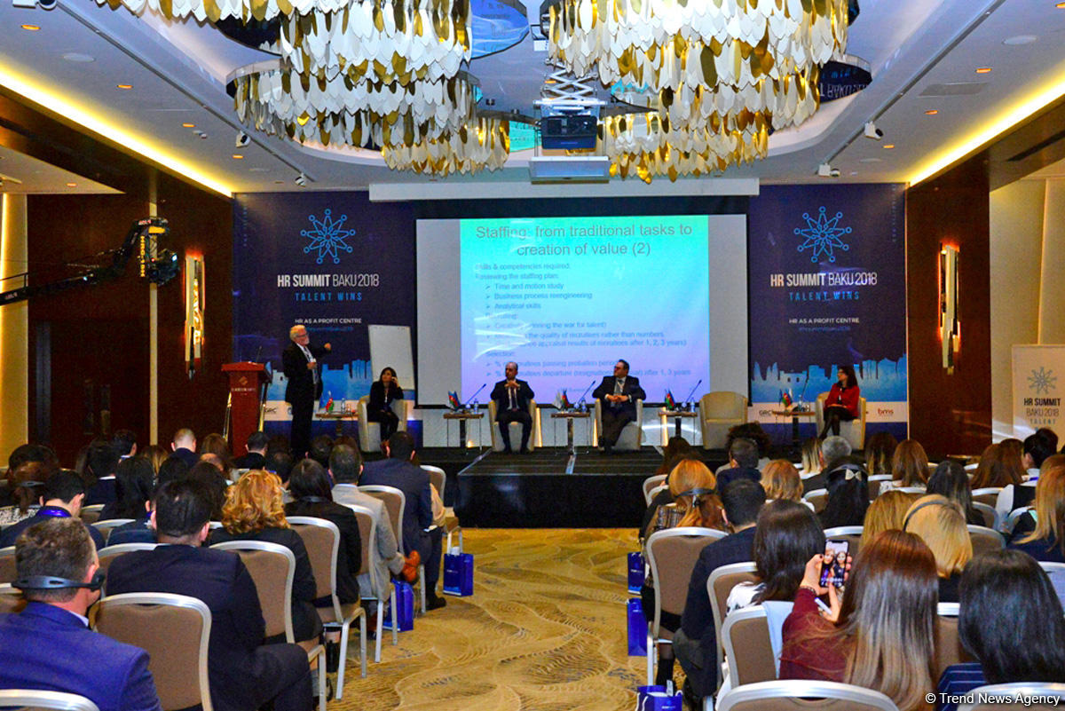 Azerbaijan eyes to bring share of SMEs in population’s employment to 40% (PHOTO)