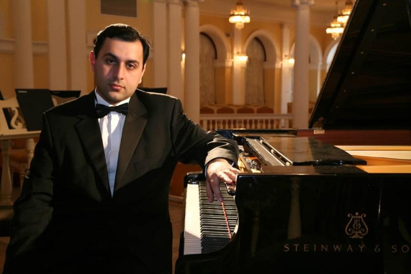 Народный артист Азербайджана Мурад Гусейнов отмечает юбилей: Важно быть искренним как в профессии, так и с людьми