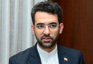Iranian minister discusses potential of supercomputers in developing digital economy