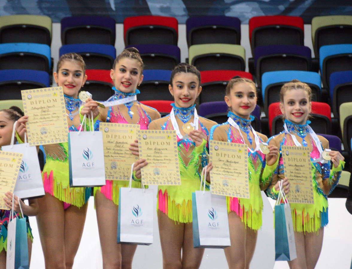 Milli Gimnastika Arenasında 25-ci Azərbaycan birinciliyində qrup komandalarının mükafatlandırma mərasimi keçirilib (FOTO)