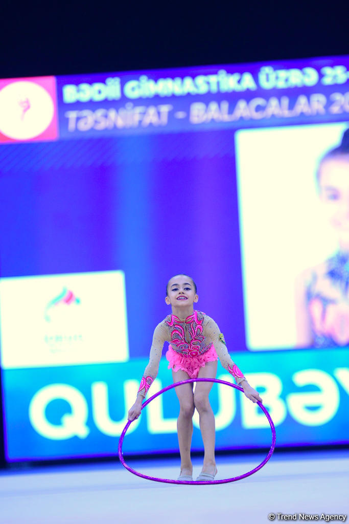 Bədii gimnastika üzrə 25-ci Azərbaycan Birinciliyinin üçüncü günü başlayıb (FOTO)