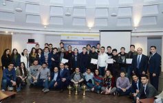 Студенты UNEC стали победителями первых трех мест на III симуляционном соревновании «Молодой инвестор 2018» (ФОТО)