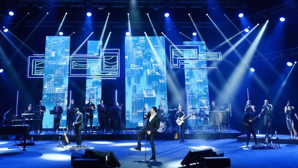 Ни одного свободного места и другие рекорды на концерте EMINа в Баку (ФОТО)