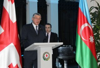 При организации Фонда Гейдара Алиева в Тбилиси состоялась выставка и конференция, посвященная 100-летию АДР (ФОТО)