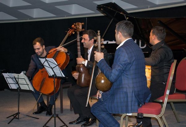 Братья-близнецы из Португалии с блеском исполнили азербайджанские песни (ВИДЕО, ФОТО)