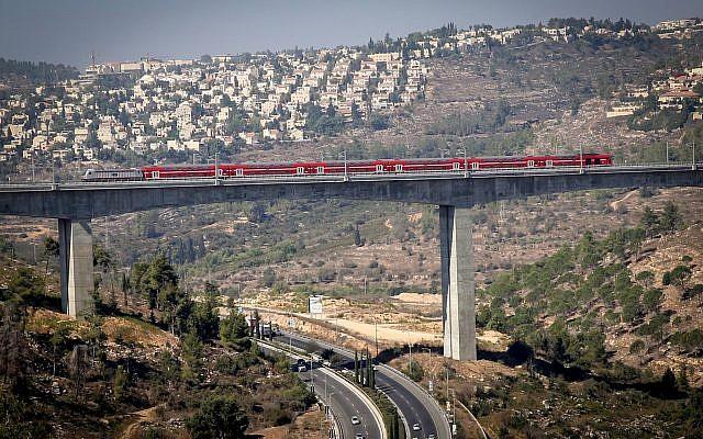 Jerusalem fast train grinds to a halt due to new technical faults