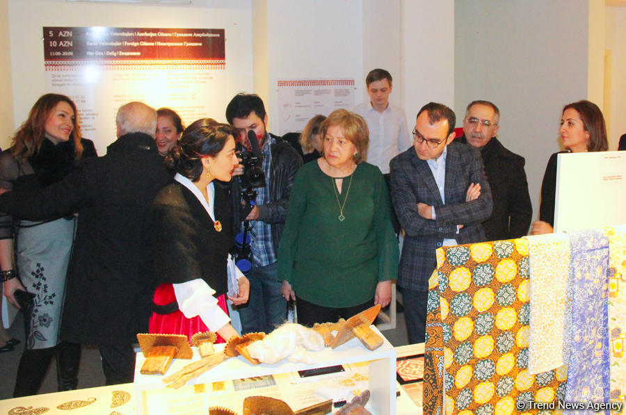В Баку открылась экспозиция старинных кялагаи – вчера, сегодня, завтра (ФОТО)