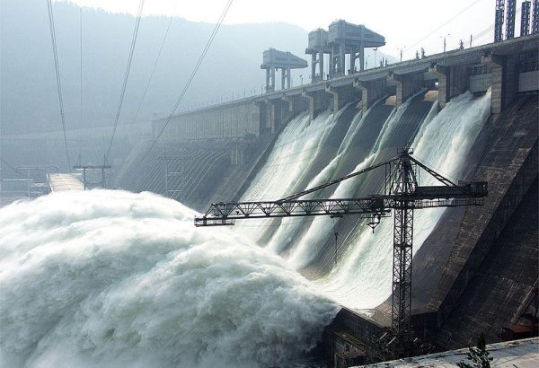 Азербайджан и Иран построят на реке Араз две ГЭС