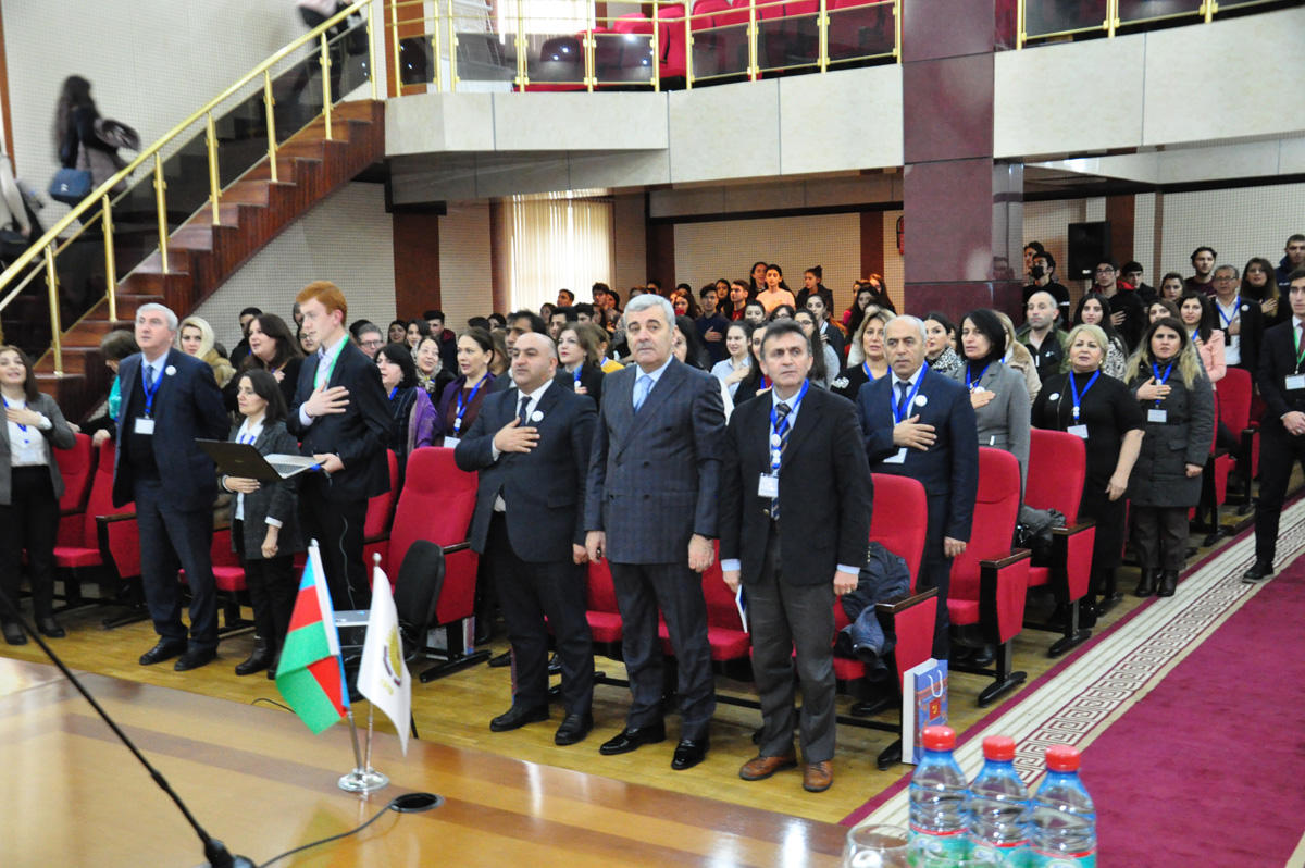 В БГУ прошла III Международная конференция “Азербайджанцы мира: история и современность" (ФОТО)