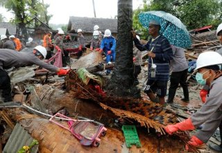 Death toll from tsunami in Indonesia reaches 430 - UN Spokesperson