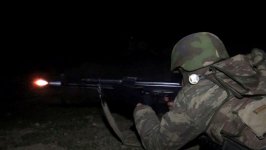 Воинское объединение Азербайджана провело учения по боевой стрельбе в ночное время (ФОТО/ВИДЕО)