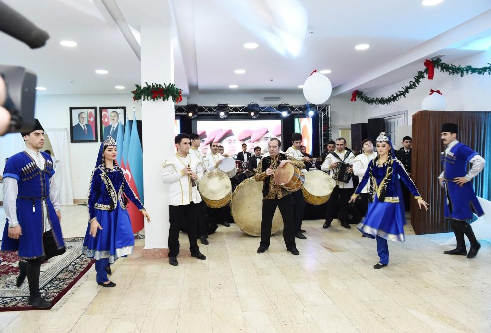 Birinci-vitse prezident Mehriban Əliyeva DTX-nin hərbi hissəsində keçirilən bayram tədbirində iştirak edib (FOTO)