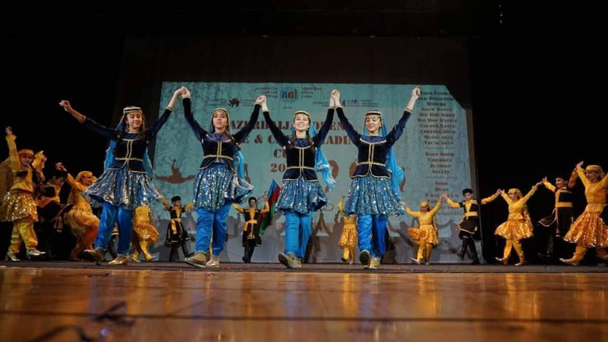 "Международное искусство надежды" в Баку выявит лучших (ФОТО)