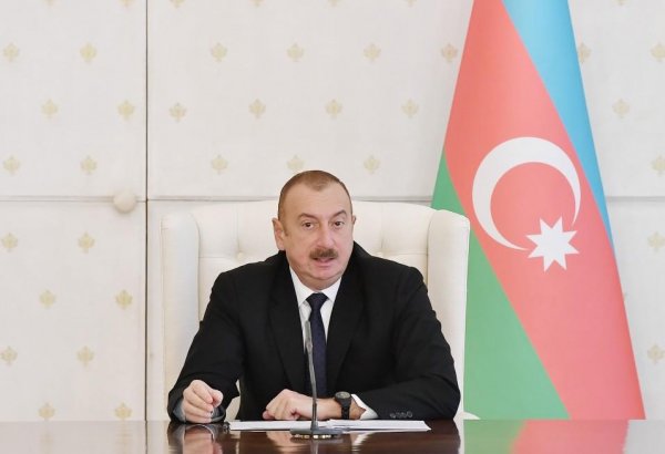 Президент Ильхам Алиев: Необходима новая структура управления – более гибкая, компактная и целенаправленная