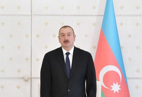 Президент Ильхам Алиев: Азербайджан в 2018 году получил очень хорошие результаты в транспортном секторе