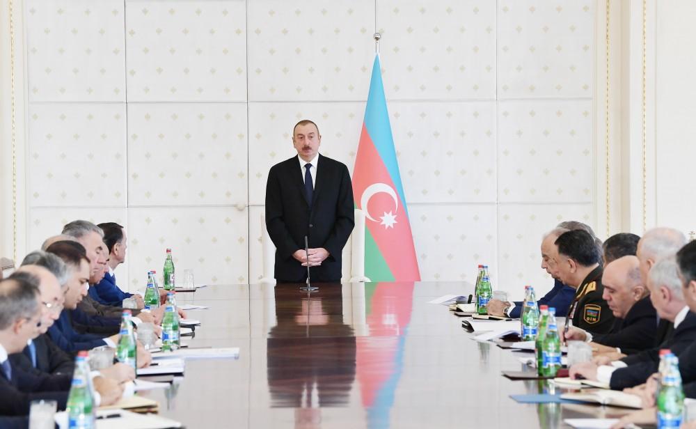 Президент Ильхам Алиев: До освобождения земель Азербайджан будет использовать все средства для изоляции Армении