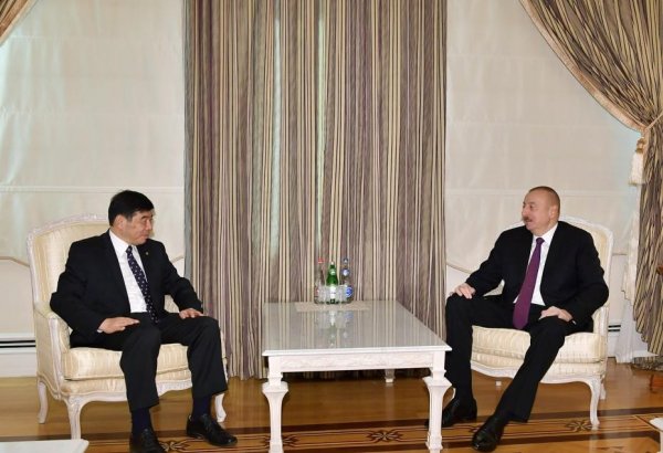 President Ilham Aliyev receives secretary general of WCO