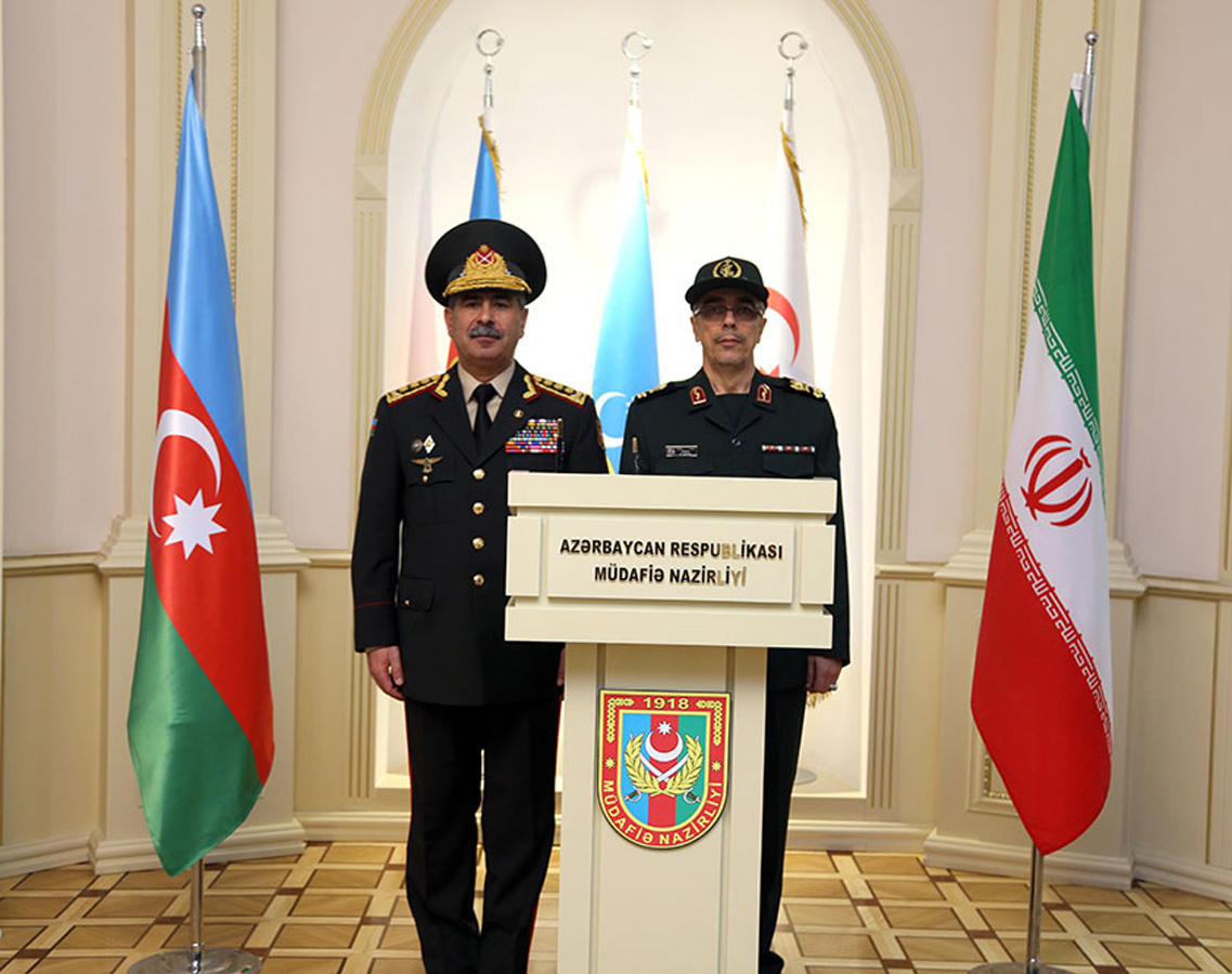 Azerbaijan, Iran mull prospects for development of military co-op (PHOTO/VIDEO)