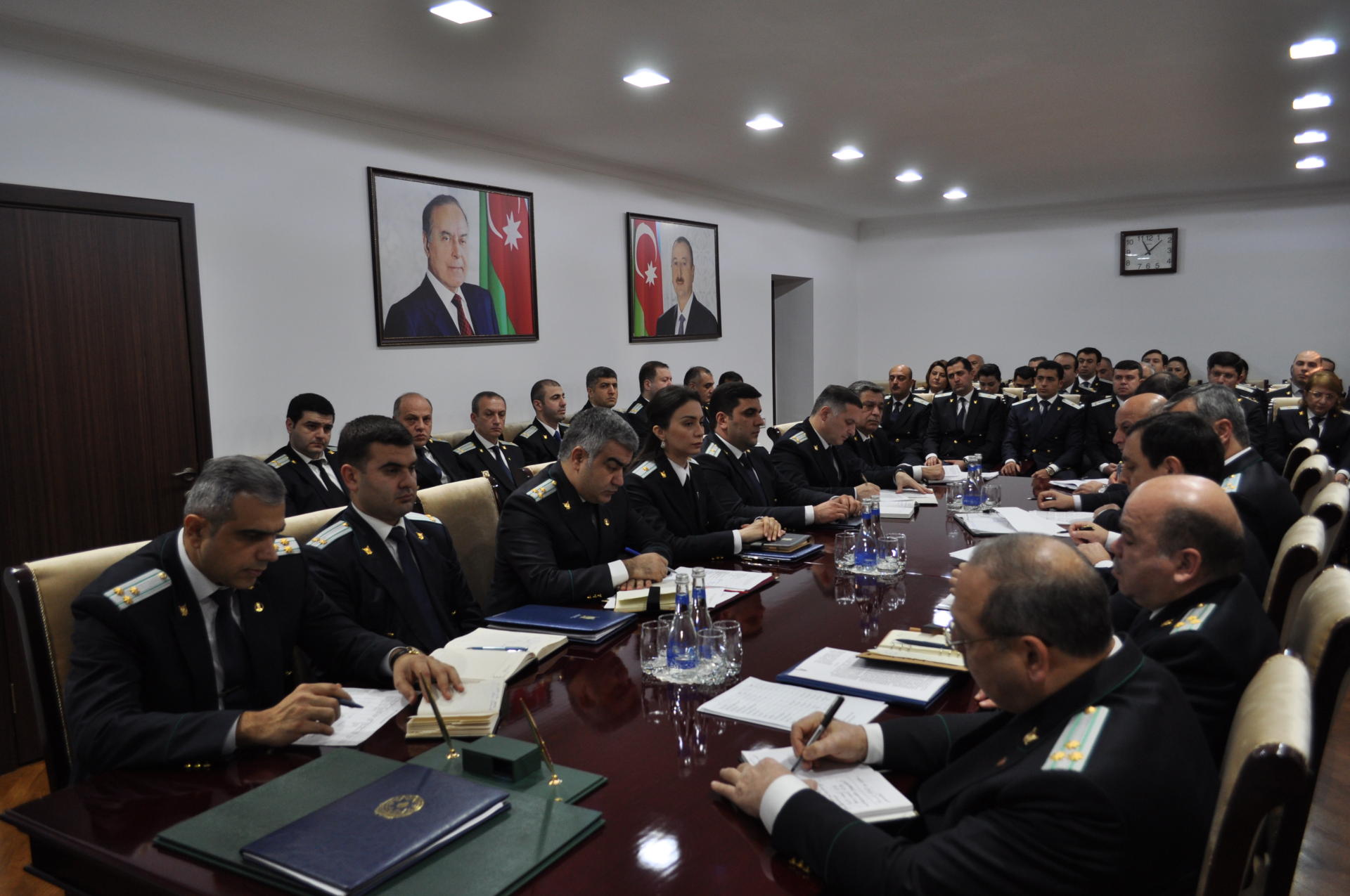 Более 10 сотрудников Бакинской городской прокуратуры привлечены к дисциплинарной ответственности (ФОТО)
