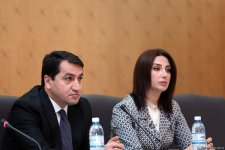 Хикмет Гаджиев: Требование Армении о предоставлении привилегированных прав армянской общине противоречит всем документам (ФОТО)