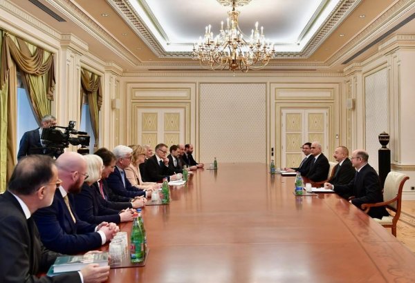 President Ilham Aliyev receives German delegation (PHOTO)