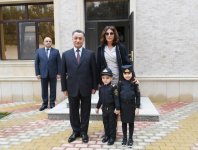 Birinci vitse-prezident Mehriban Əliyeva Bakıda yeni inşa olunmuş 6 saylı uşaq bağçasının açılışında iştirak edib (FOTO)