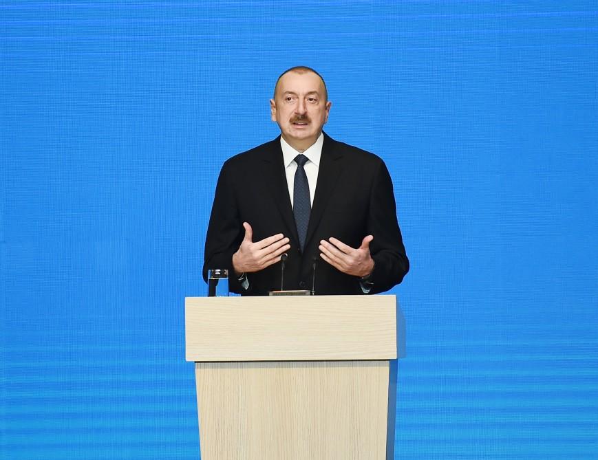 Президент Ильхам Алиев: Наша молодежь всегда должна помнить, что интересы азербайджанского народа превыше всего