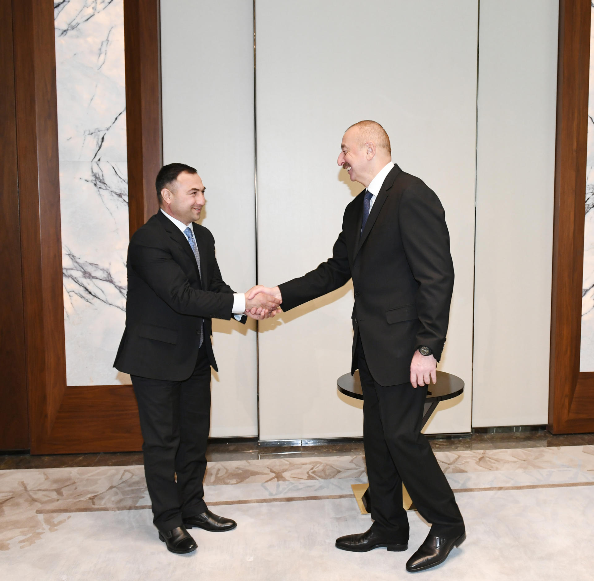 Президент Ильхам Алиев и Первая леди Мехрибан Алиева встретились с проживающими в Украине соотечественниками Сабиром и Умудом Шириновыми (ФОТО)