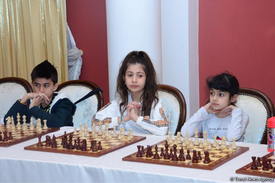 В Культурном центре СГБ Азербайджана проходит шахматный турнир "Молодежь будущего" (ФОТО)