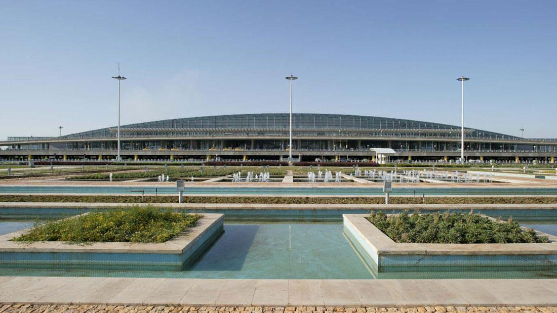 Iran to construct mega terminal at Imam Khomeini Airport