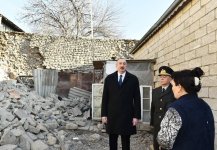 Президент Ильхам Алиев побывал в Шамахе, где произошло землетрясение (ФОТО) (версия 2) - Gallery Thumbnail