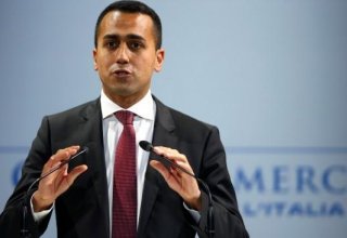 Вице-премьер Италии обвинил правительство Франции в провале сделки между Fiat и Renault