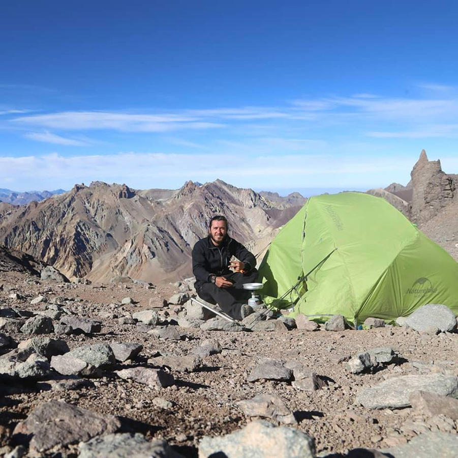 Азербайджанские альпинисты покорили высочайшую вершину в Андах (ФОТО)