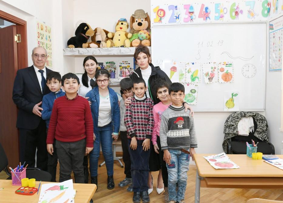 First VP Mehriban Aliyeva visits special school in Baku (PHOTO) - Trend.Az