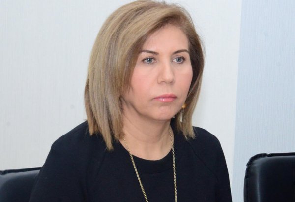 В Азербайджане необходимо ужесточить наказание за ранние браки – Бахар Мурадова