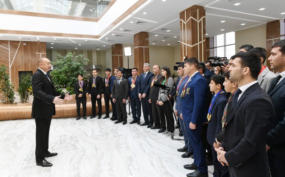 Prezident İlham Əliyev Beyləqan Olimpiya İdman Kompleksinin açılışında iştirak edib (FOTO) (YENİLƏNİB)