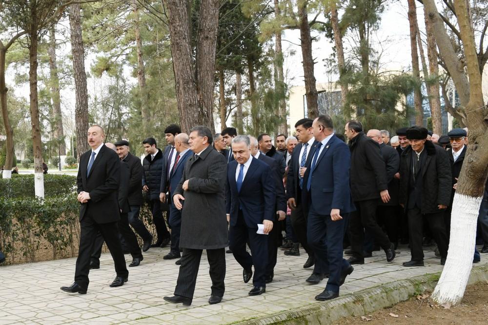 Azərbaycan Prezidenti əsaslı şəkildə yenidən qurulan Beyləqan Tarix-Diyarşünaslıq Muzeyinin açılışında iştirak edib (FOTO) (YENİLƏNİB)