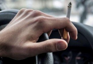 Более пяти тысяч водителей в Турции оштрафованы за курение за рулем
