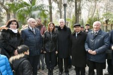 First VP Mehriban Aliyeva meets with Ganja residents in Khan Baghi culture and recreation park (PHOTO)