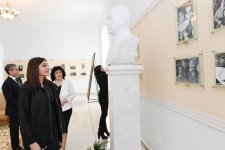 First VP Mehriban Aliyeva visits House Museum of Mir Jalal Pashayev in Ganja (PHOTO)