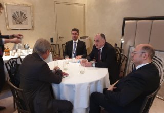 Azerbaijan, EU discuss co-op issues (PHOTO)