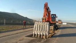 Начался ремонт на одной из транспортных артерий Баку (ФОТО/ВИДЕО) - Gallery Thumbnail