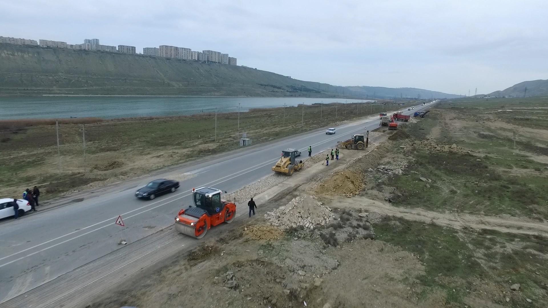 Начался ремонт на одной из транспортных артерий Баку (ФОТО/ВИДЕО) - Gallery Image