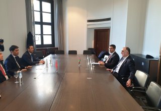 Главы МИД Азербайджана и Кыргызстана обсудили подготовку к саммиту Тюркского совета