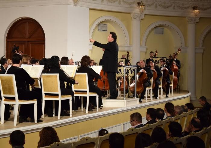 В Баку состоялся грандиозный концерт зарубежных музыкантов (ФОТО) - Gallery Image