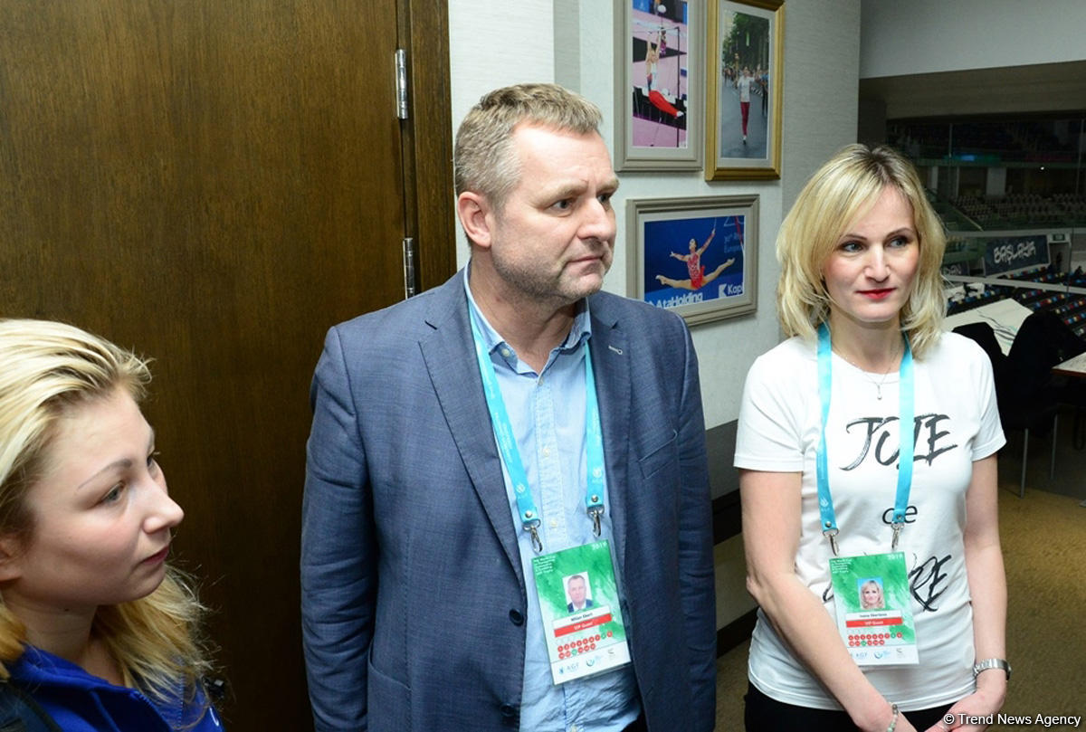 Czech envoy to Azerbaijan meets gymnasts at Trampoline & Tumbling World Cup (PHOTO)