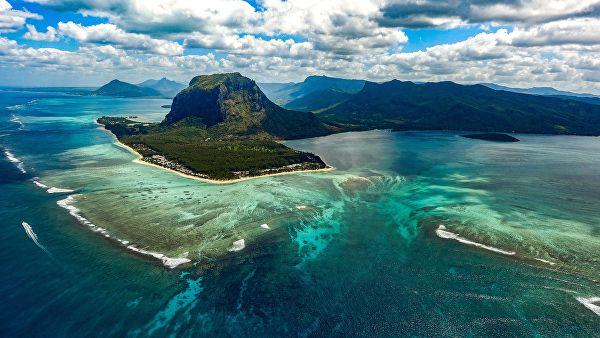 Dünyanın ən gözəl 10 adası (FOTO)