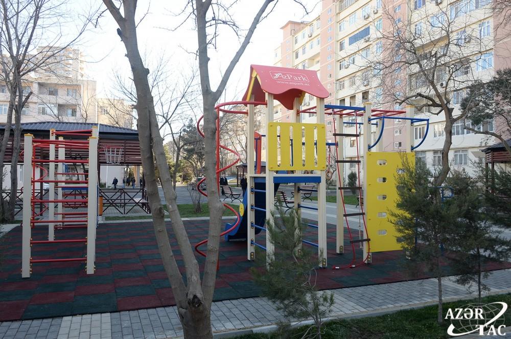 В рамках проекта «Наш двор» жителям Баку передан очередной благоустроенный двор (ФОТО) - Gallery Image