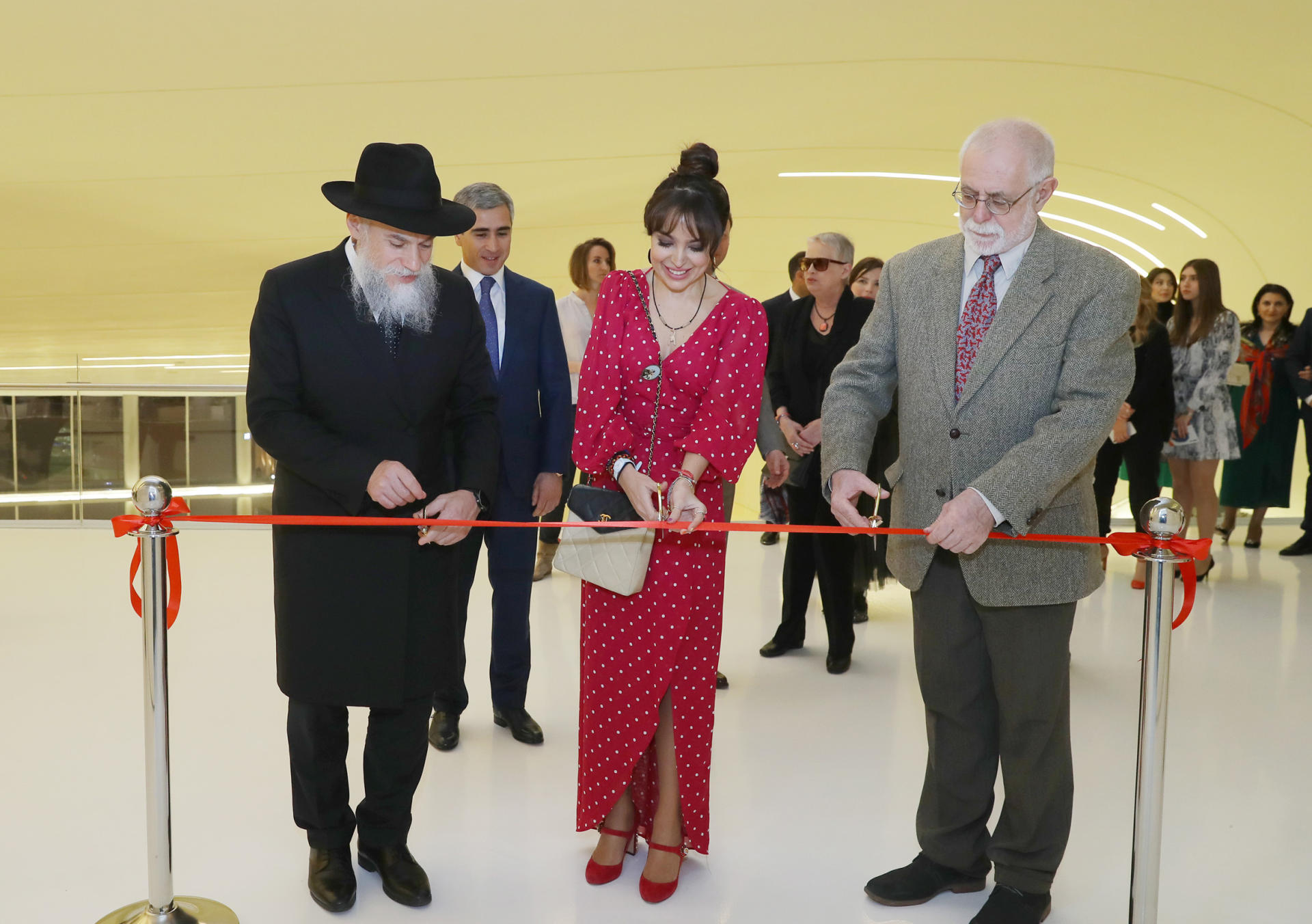 Heydar Aliyev Foundation VP attends exhibition of Russian avant-garde artists in Baku (PHOTO)